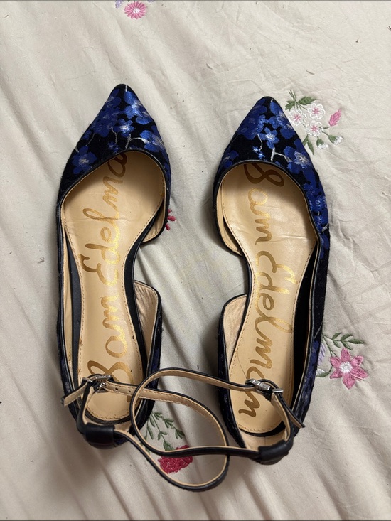 Sam Edelman Shoes - Sam Edelman Navy Blue Floral Pointed D'Orsay Flats